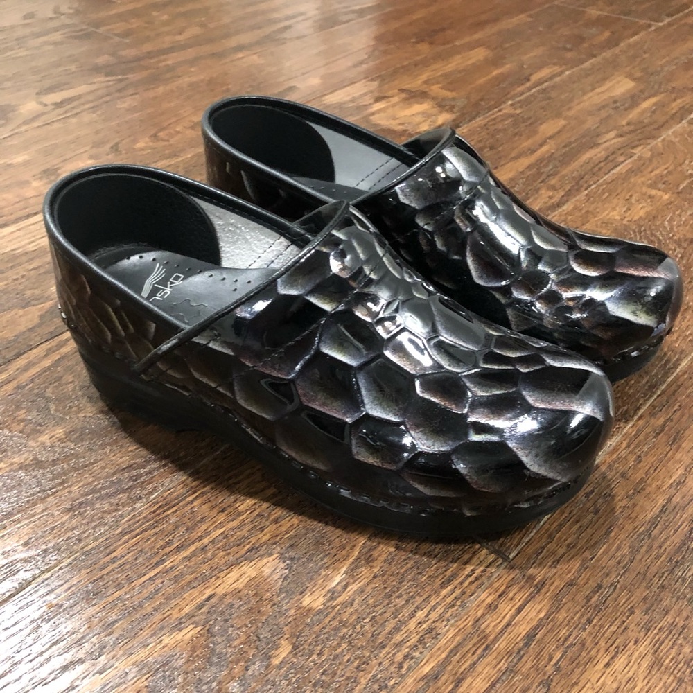 Dansko patten shoes